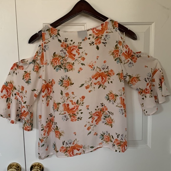 Sheer Top - Picture 2 of 4